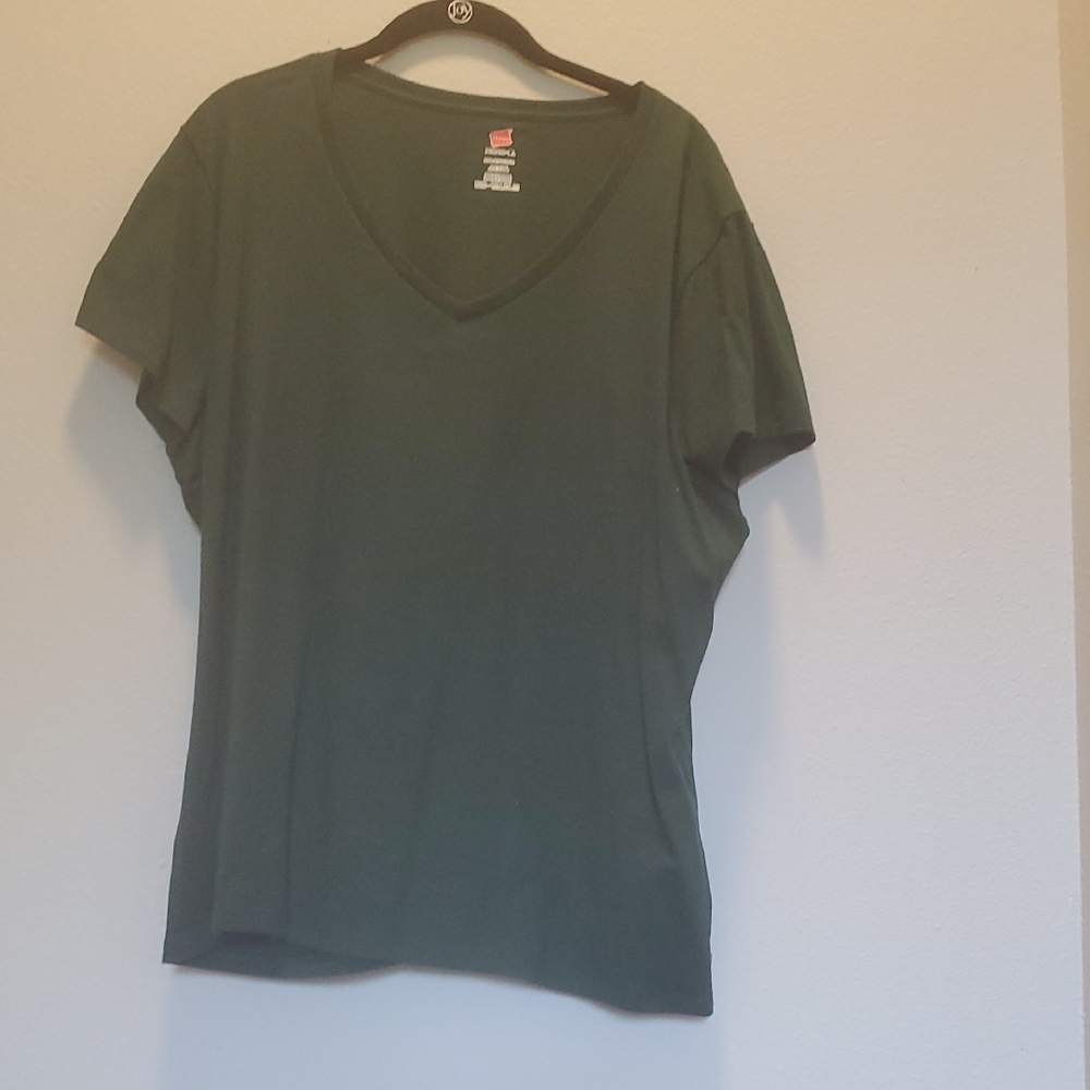 Hanes Women's Green V-Neck Top